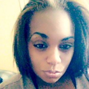 Meet your Posher, Janeesa